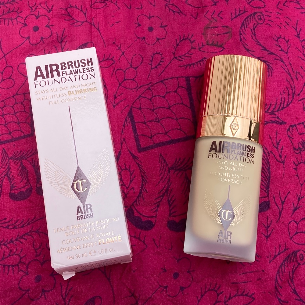Charlotte Tilbury Airbrush Flawless Matte Foundation in 5 Warm